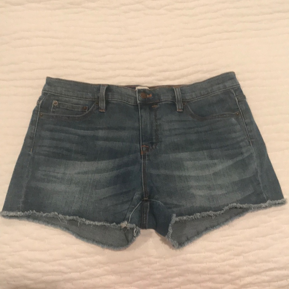 Denim cut off shorts